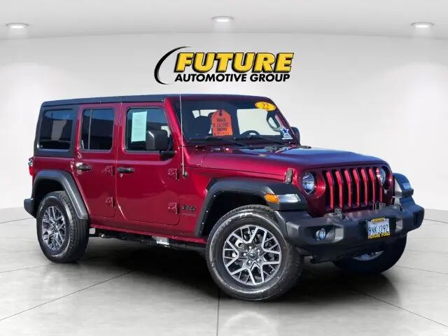 2022 Jeep Wrangler Unlimited Sport