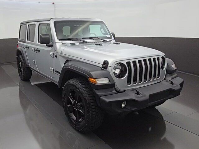 2023 Jeep Wrangler Sport Altitude — photo 1 of 13