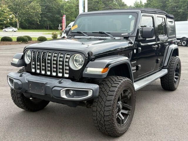 2018 Jeep Wrangler Unlimited Sahara — photo 1 of 39