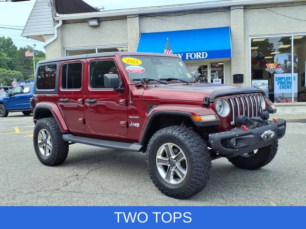 2021 Jeep Wrangler Unlimited Sahara — photo 1 of 13