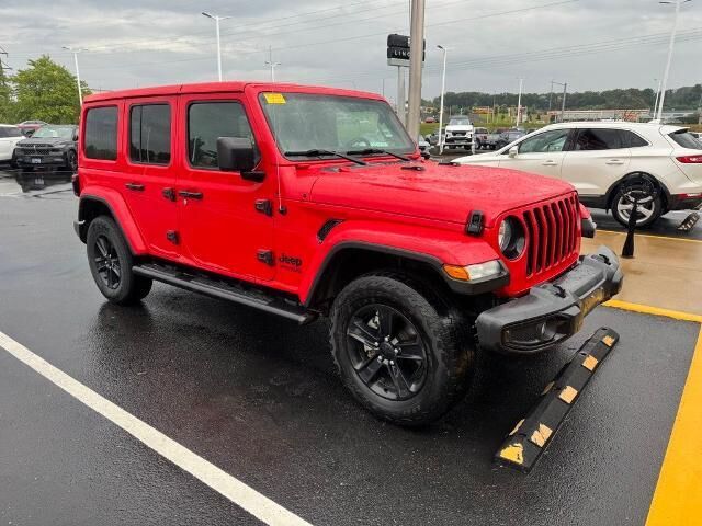 2021 Jeep Wrangler Unlimited Sahara — photo 1 of 13