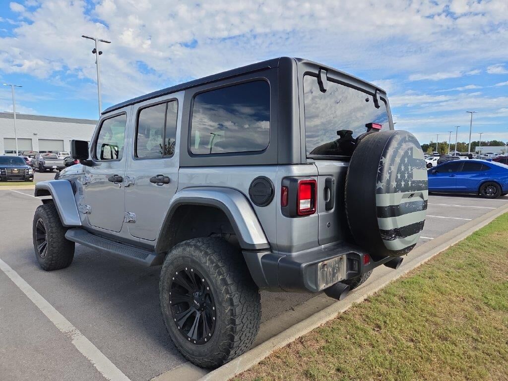 2018 Jeep Wrangler Unlimited Sahara — photo 1 of 4