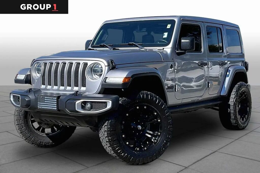 2018 Jeep Wrangler Unlimited Sahara — photo 1 of 12