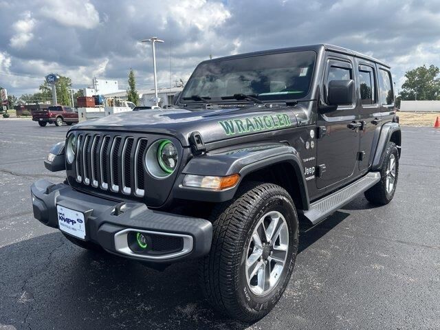 2018 Jeep Wrangler Unlimited Sahara — photo 1 of 13