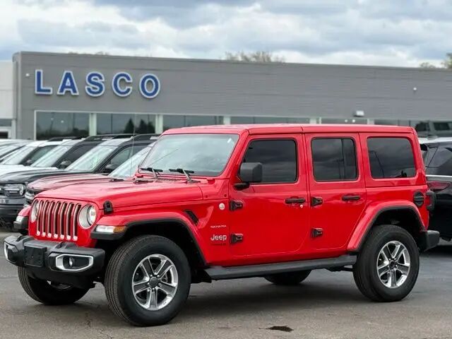 2021 Jeep Wrangler Unlimited Sahara — photo 1 of 13
