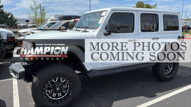 2022 Jeep Wrangler Unlimited Sahara — photo 1 of 13