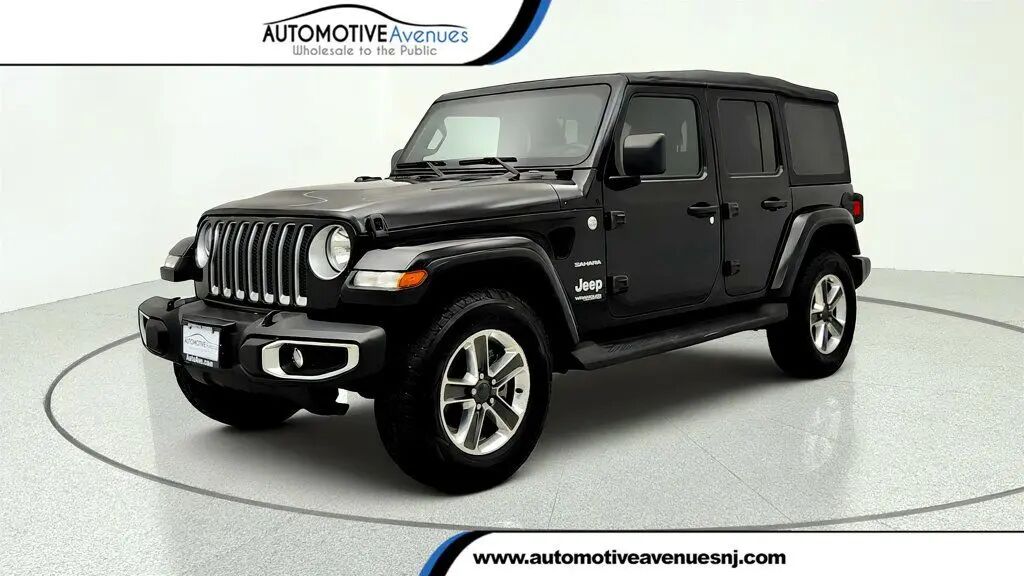 2022 Jeep Wrangler Unlimited Sahara — photo 1 of 13