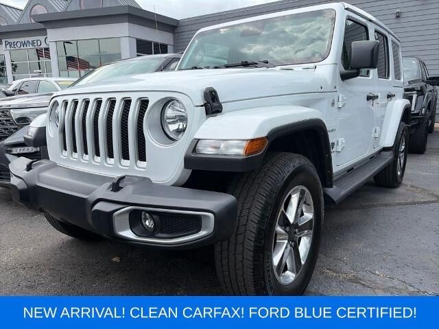 2023 Jeep Wrangler Sahara — photo 1 of 26