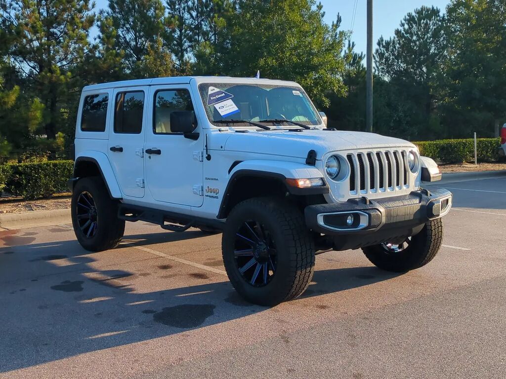2021 Jeep Wrangler Unlimited Sahara — photo 1 of 13