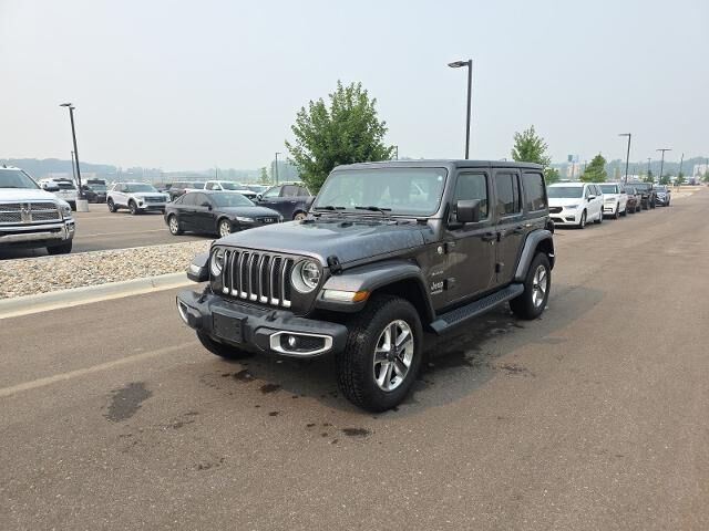 2019 Jeep Wrangler Unlimited Sahara — photo 1 of 13