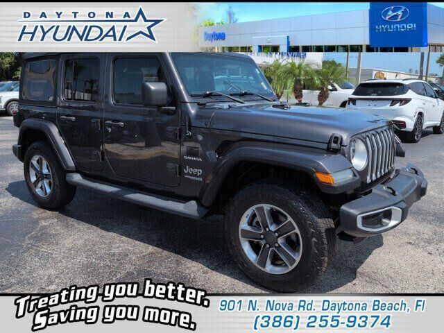 2019 Jeep Wrangler Unlimited Sahara — photo 1 of 39