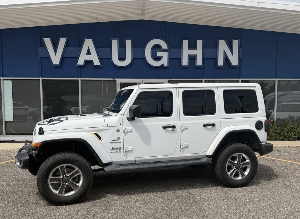 2018 Jeep Wrangler Unlimited Sahara — photo 1 of 1