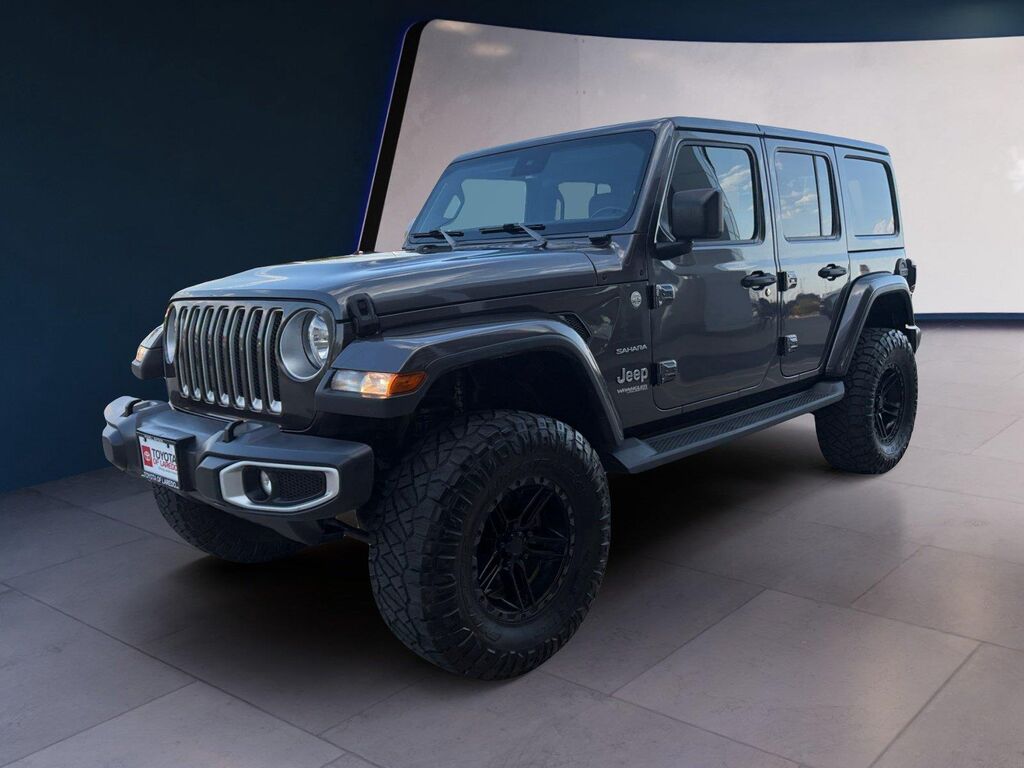 2021 Jeep Wrangler Unlimited Sahara — photo 1 of 13