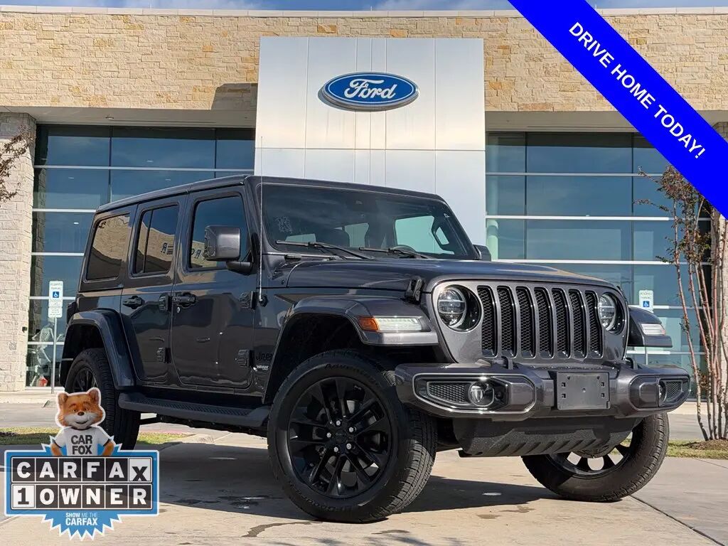 2020 Jeep Wrangler Unlimited Sahara — photo 1 of 13