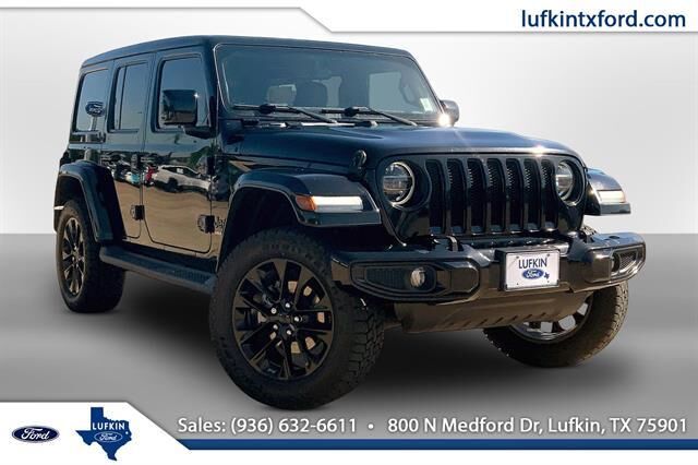 2021 Jeep Wrangler Unlimited Sahara — photo 1 of 13