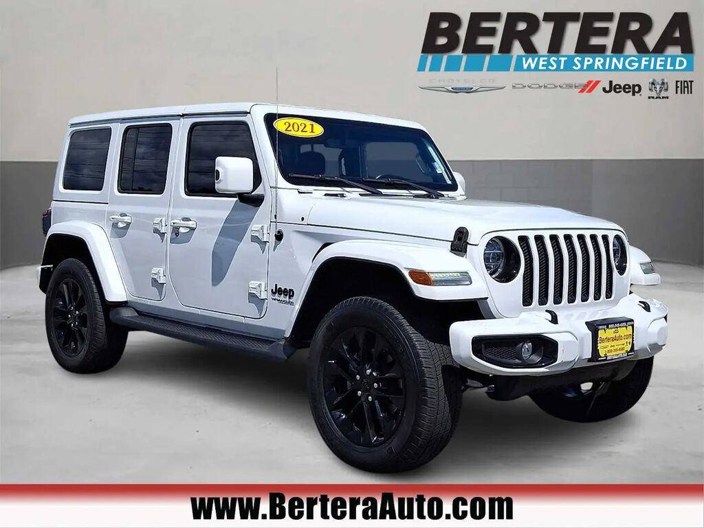 2021 Jeep Wrangler Unlimited Sahara — photo 1 of 13
