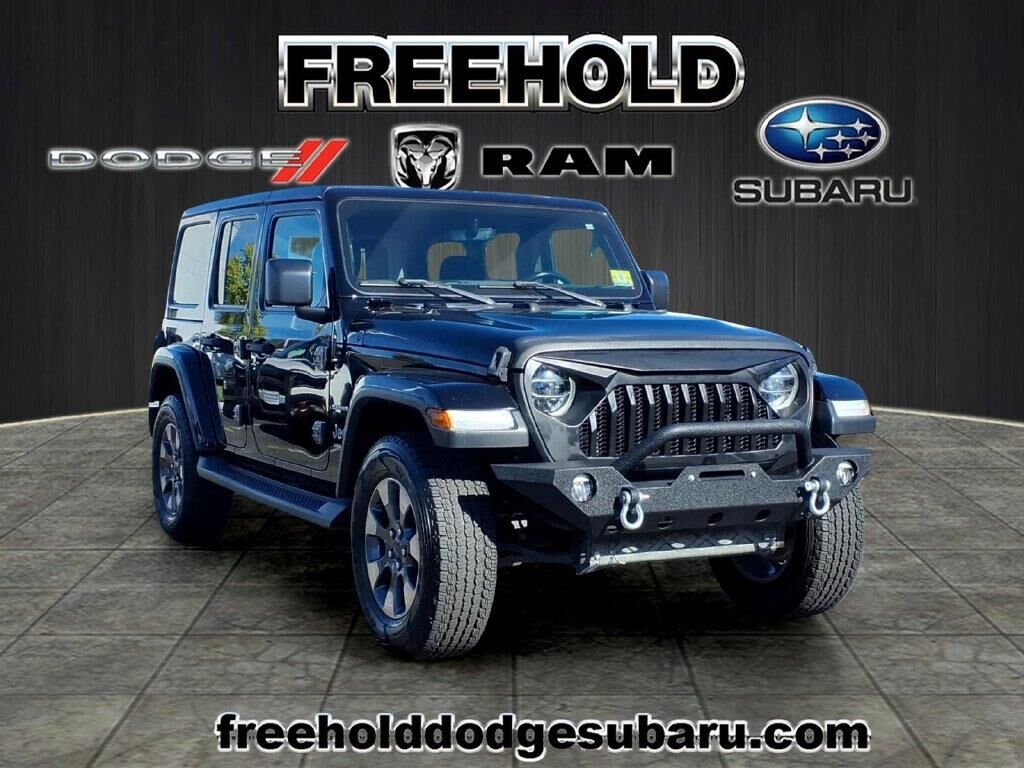 2018 Jeep Wrangler Unlimited Sahara — photo 1 of 13