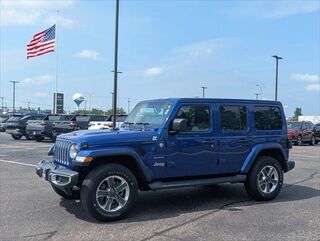 2018 Jeep Wrangler Unlimited Sahara — photo 1 of 13
