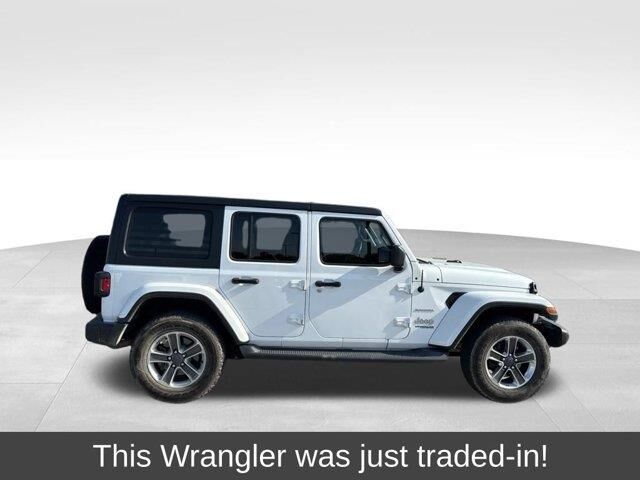2018 Jeep Wrangler Unlimited Sahara — photo 1 of 13