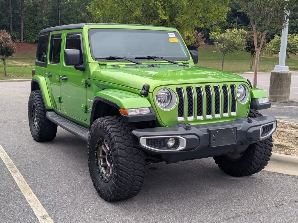 2019 Jeep Wrangler Unlimited Sahara — photo 1 of 3