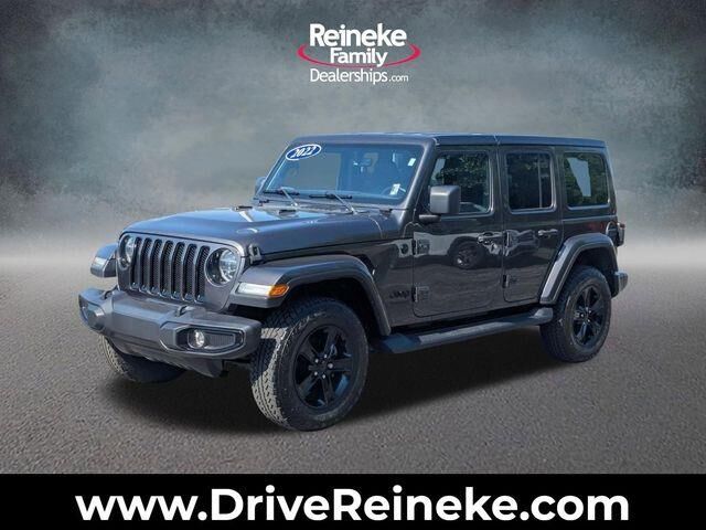 2022 Jeep Wrangler Unlimited Sahara — photo 1 of 13
