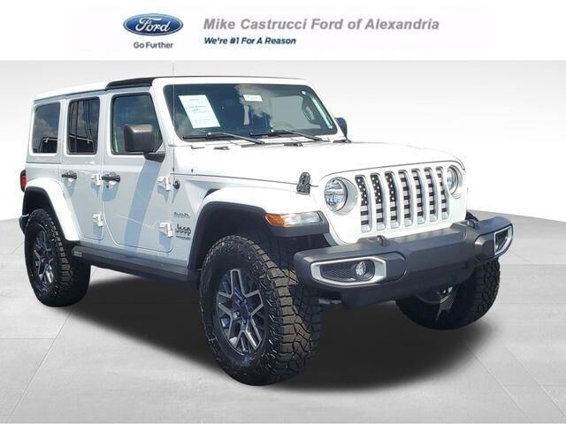 2020 Jeep Wrangler Unlimited Sahara — photo 1 of 26