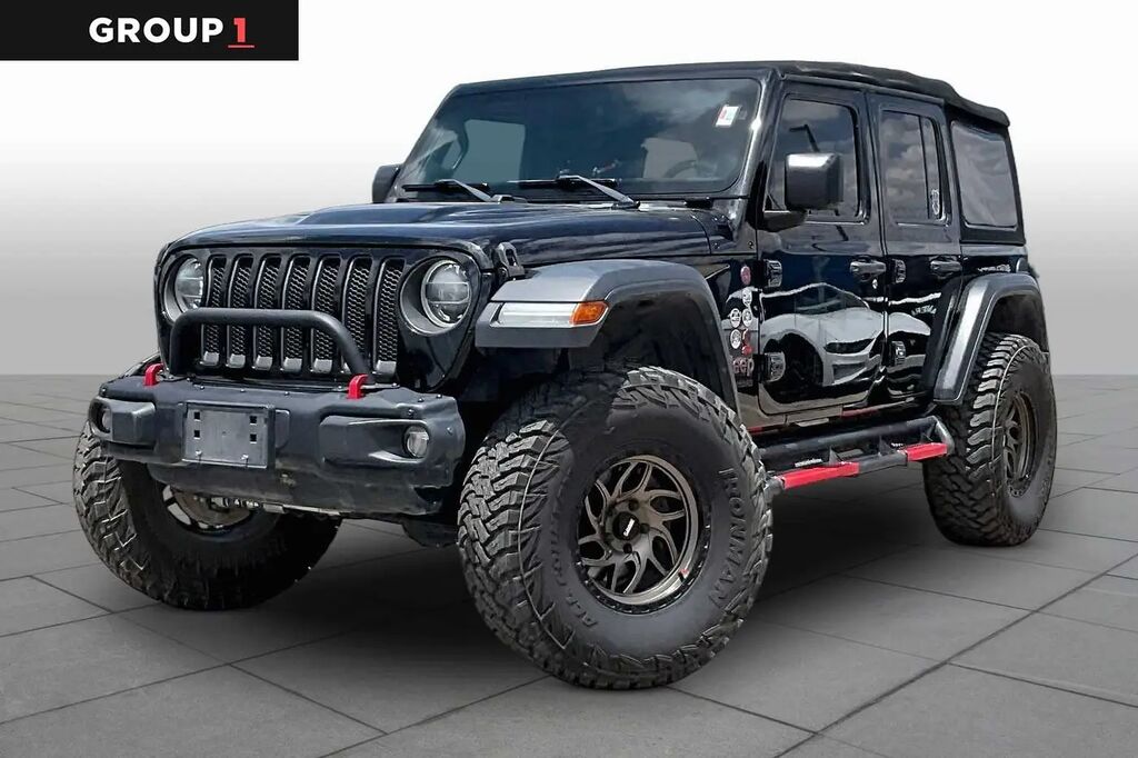 2018 Jeep Wrangler Unlimited Rubicon — photo 1 of 13