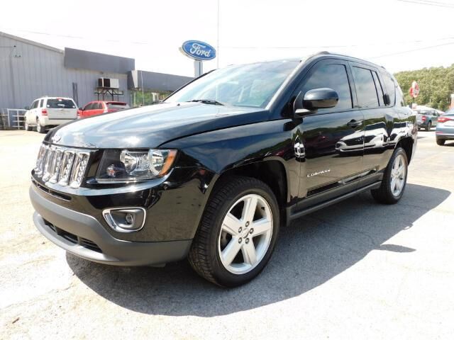 2014 Jeep Compass Latitude — photo 1 of 13