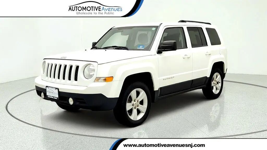 2014 Jeep Patriot Latitude — photo 1 of 4