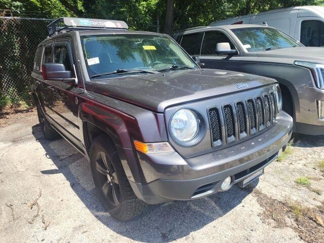 2015 Jeep Patriot Latitude — photo 1 of 2