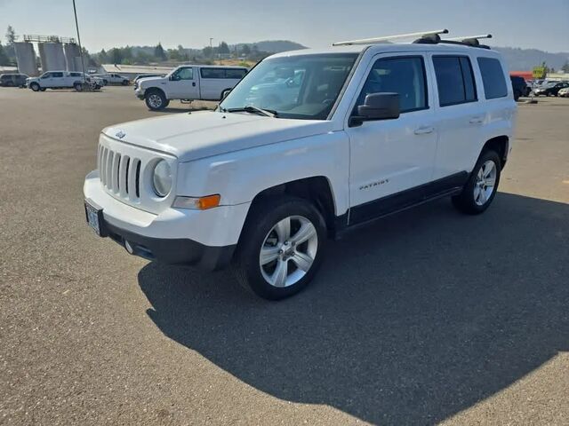 2016 Jeep Patriot Latitude — photo 1 of 34