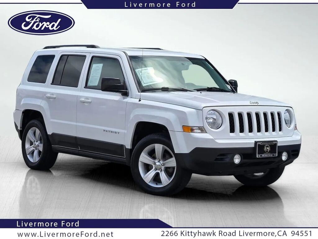 2017 Jeep Patriot Latitude — photo 1 of 39