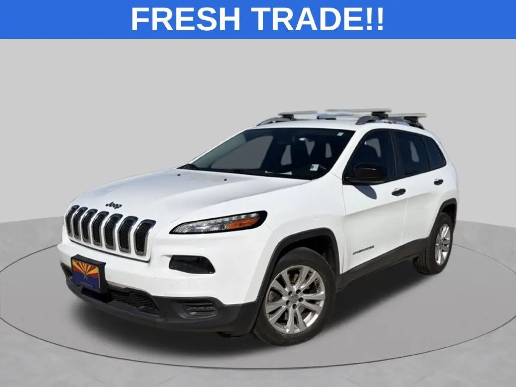 2015 Jeep Cherokee Sport — photo 1 of 8
