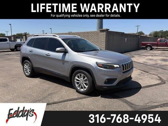 2019 Jeep Cherokee Latitude — photo 1 of 37