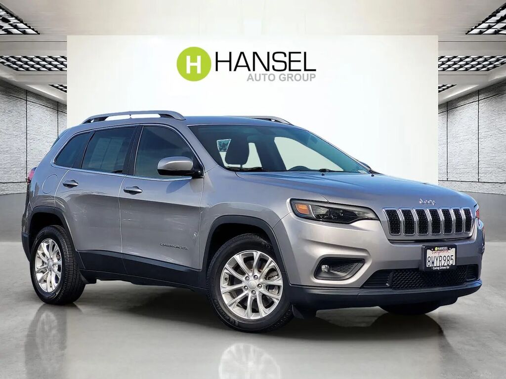 2019 Jeep Cherokee Latitude — photo 1 of 22