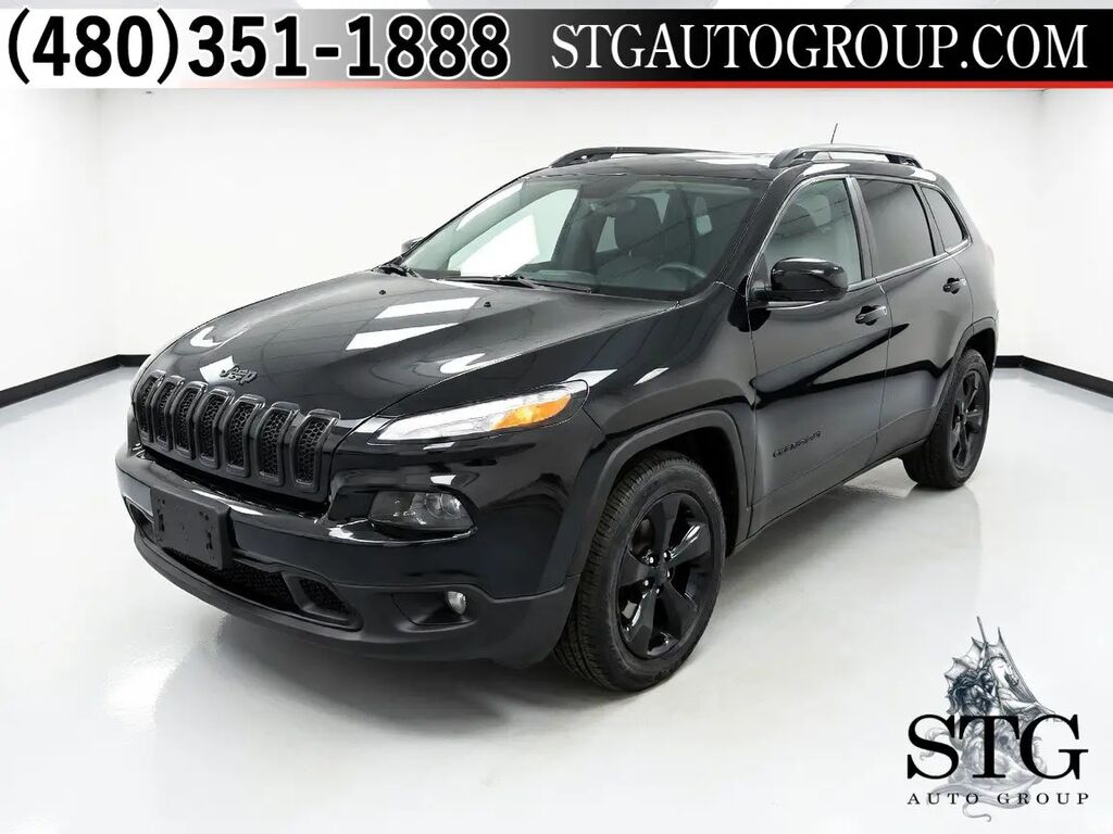 2018 Jeep Cherokee Latitude — photo 1 of 13