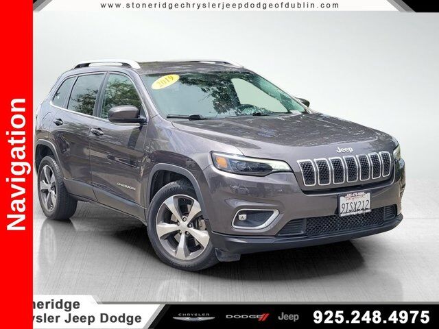 2019 Jeep Cherokee Limited — photo 1 of 13