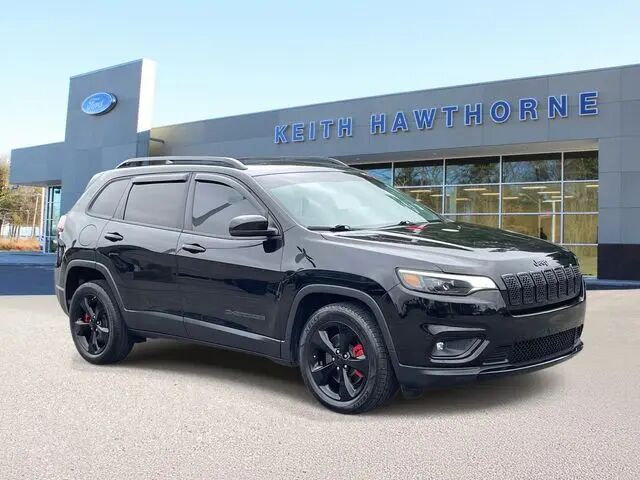 2019 Jeep Cherokee Latitude Plus — photo 1 of 13