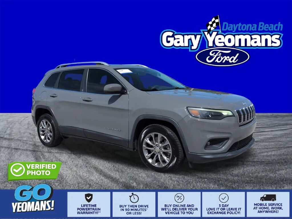 2020 Jeep Cherokee Latitude Plus — photo 1 of 13