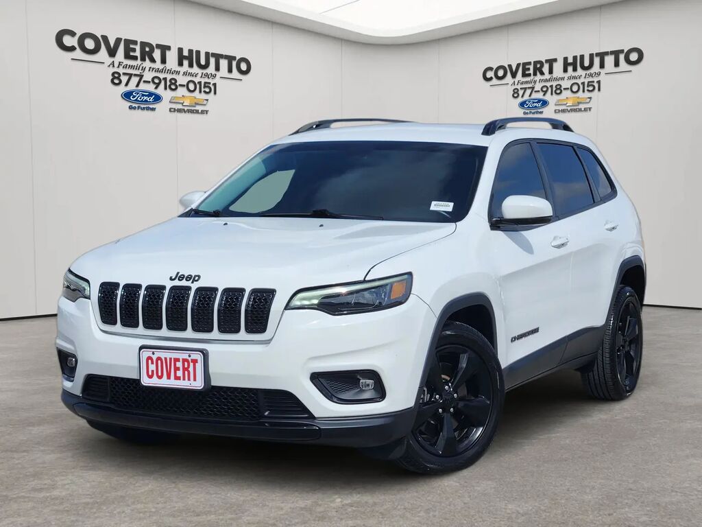 2019 Jeep Cherokee Latitude Plus — photo 1 of 13