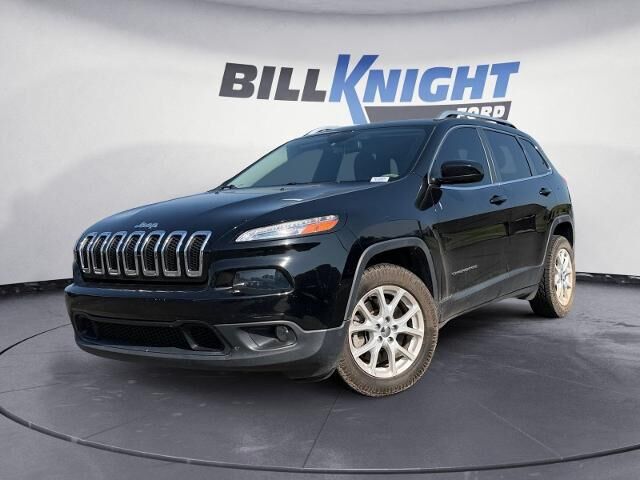 2018 Jeep Cherokee Latitude Plus — photo 1 of 21