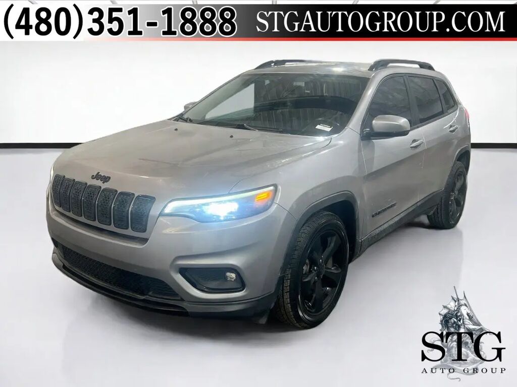 2019 Jeep Cherokee Altitude — photo 1 of 23