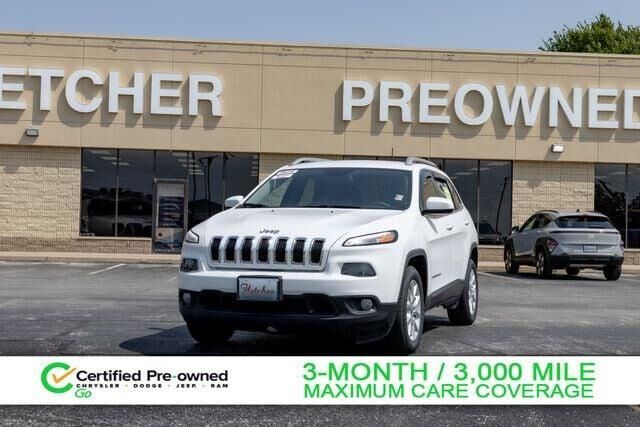 2018 Jeep Cherokee Latitude Plus — photo 1 of 13