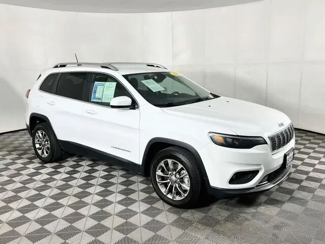 2019 Jeep Cherokee Latitude Plus — photo 1 of 14