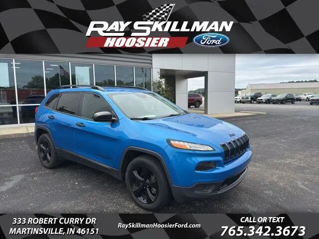 2017 Jeep Cherokee Sport