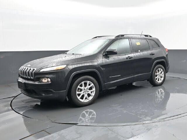 2016 Jeep Cherokee Sport