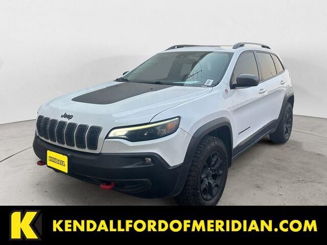 2019 Jeep Cherokee Trailhawk — photo 1 of 4