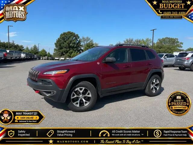 2015 Jeep Cherokee Trailhawk — photo 1 of 3