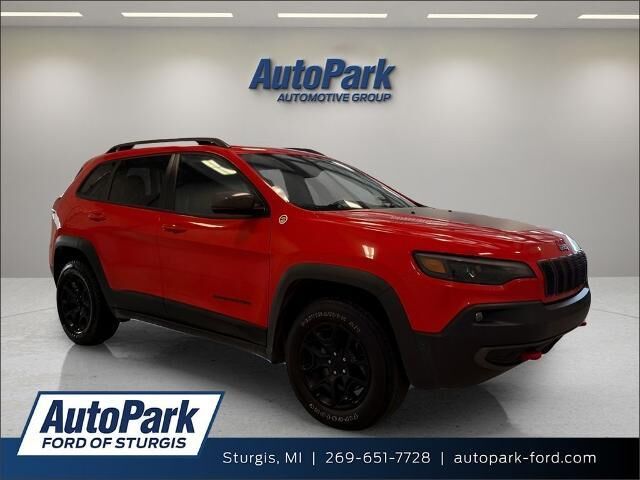 2021 Jeep Cherokee Trailhawk — photo 1 of 26