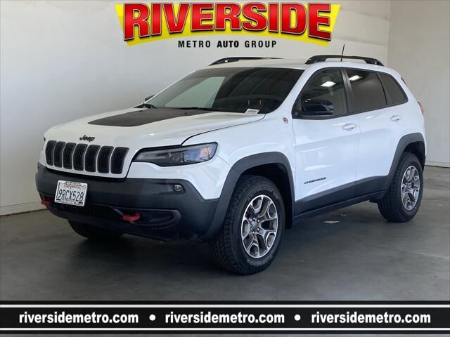 2022 Jeep Cherokee Trailhawk — photo 1 of 13